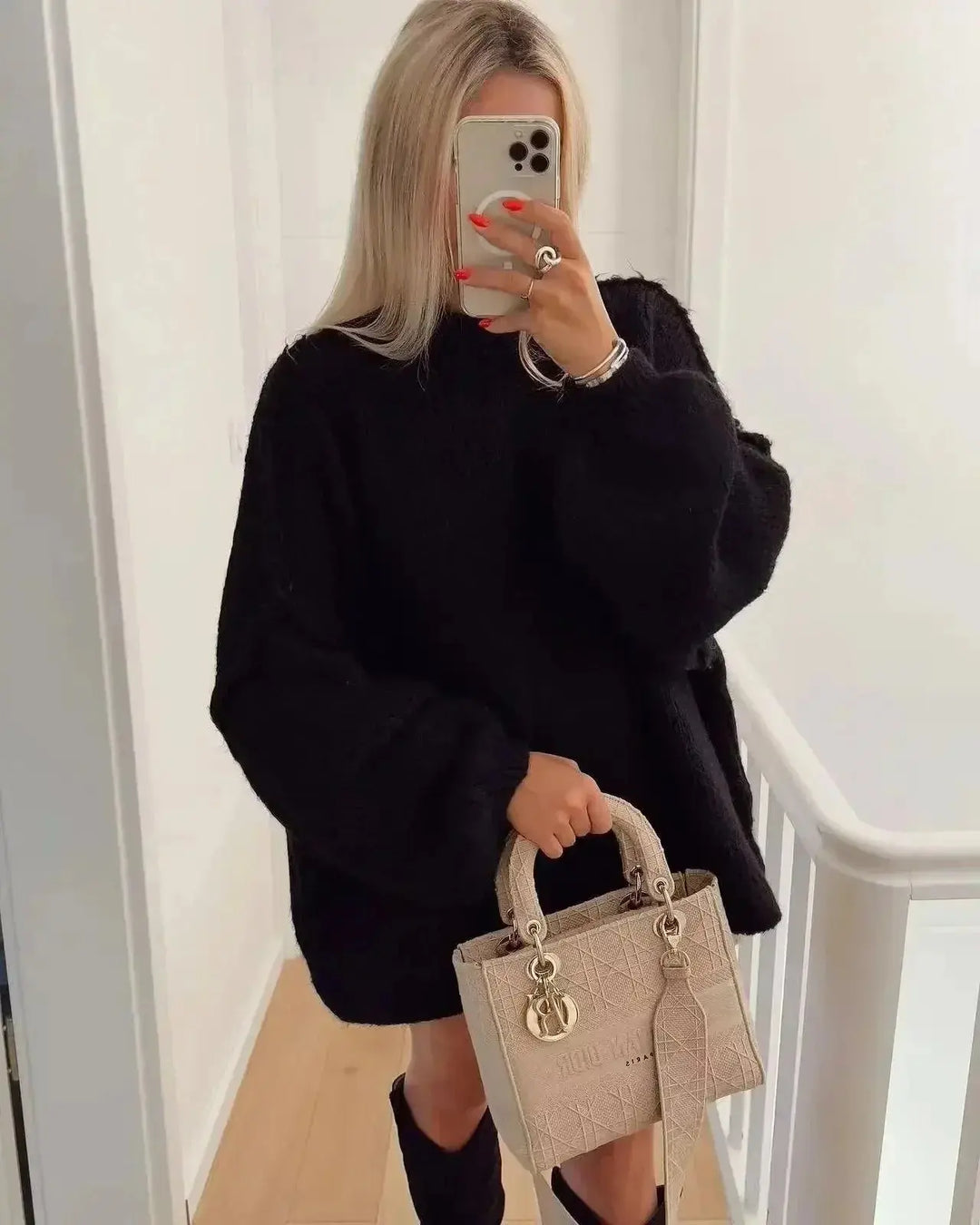 Jana | Przytulny oversize’owy sweter na jesień – miękki, ciepły i stylowy do codziennych stylizacji