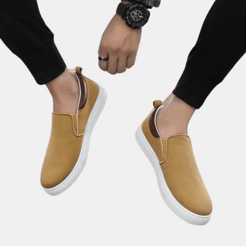 Luzne męskie buty typu Slip-On – Hugo