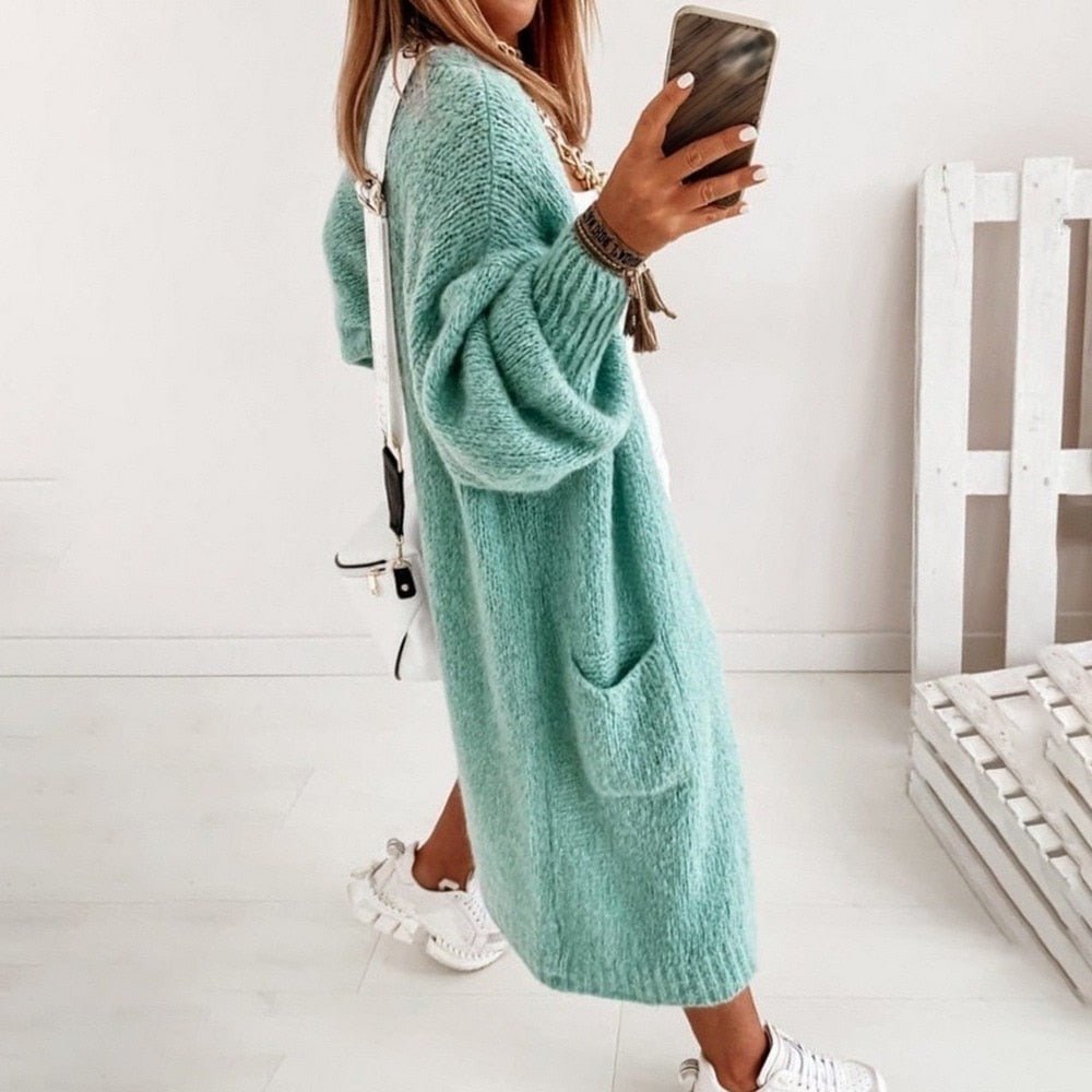 Miękko dziergany, oversize damski sweter - Sienna