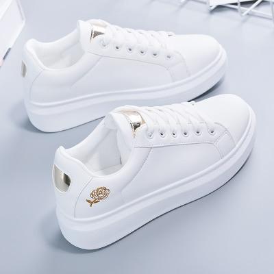 Modne damskie sneakersy z ekoskórki z metalicznymi akcentami – Norell