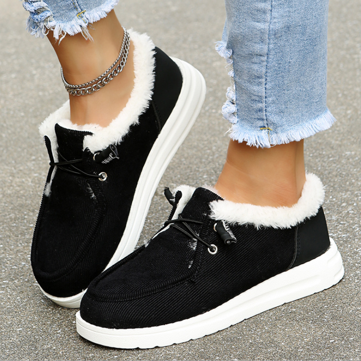 Damskie buty zimowe Slip-On z futerkiem - Maren