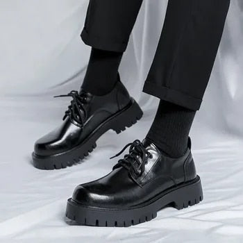 Nowoczesne buty do nauki z grubą podeszwą - Ethan