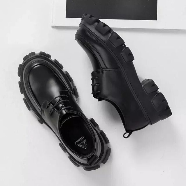 Nowoczesne buty do nauki z grubą podeszwą - Ethan
