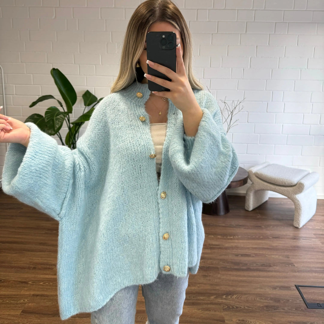 Ludmiła | Oversize kardigan z ozdobnymi guzikami