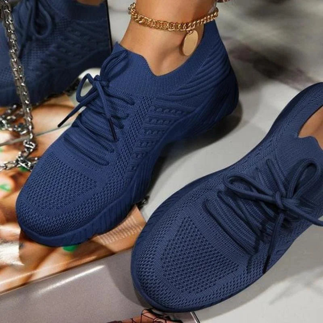 Przepuszczające powietrze damskie chunky sneakersy z sznurówkami – Saphira