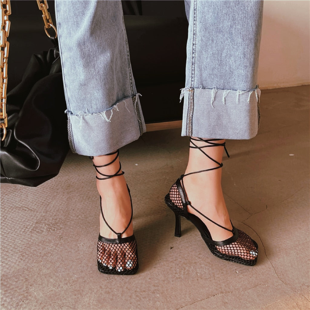 Pumps o wyglądzie szpiczastym – Céleste