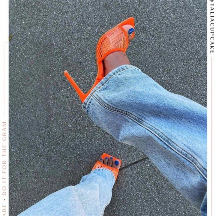 Pumps o wyglądzie szpiczastym – Céleste
