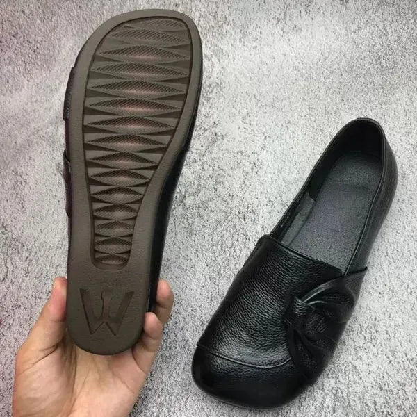 Skórzane buty damskie z antypoślizgową podeszwą – Aurora