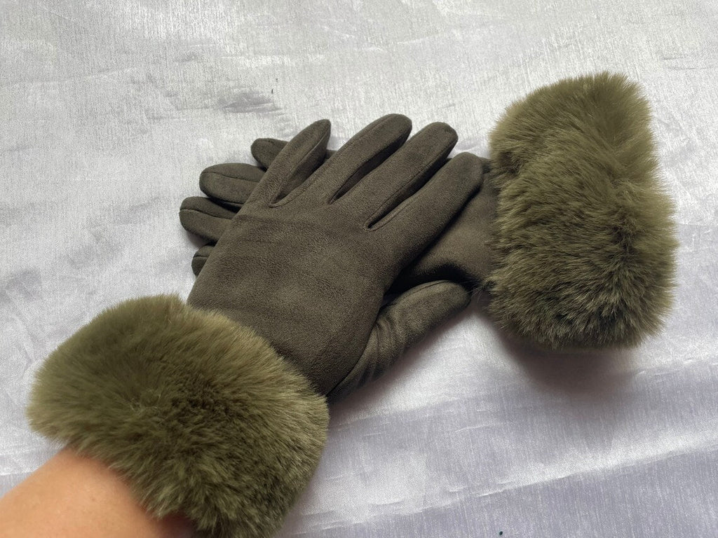 Sweden Rękawice z Sztucznym Futrem - VelvetGlam