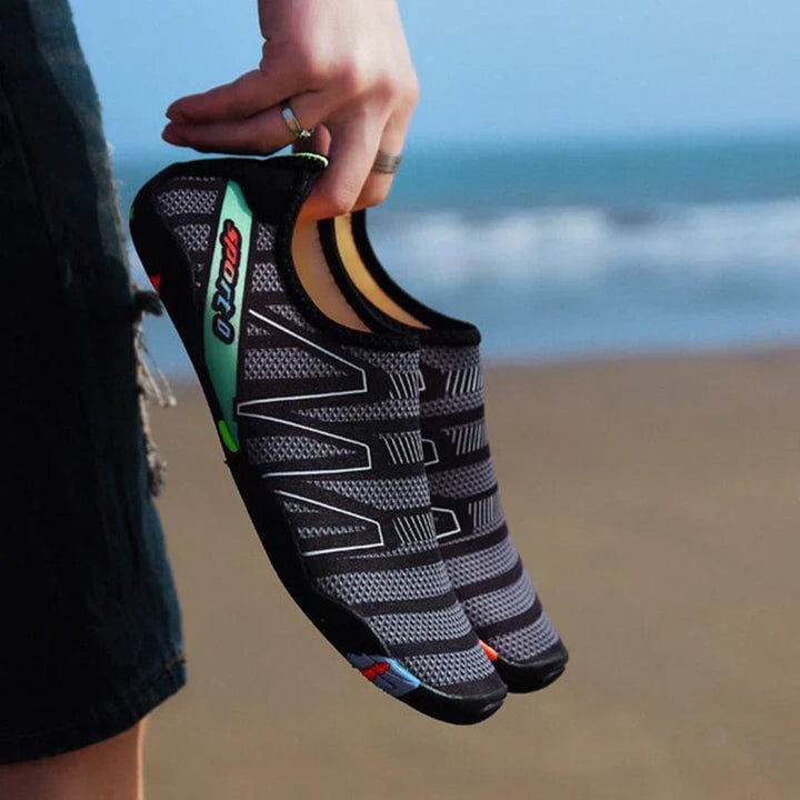 Szybkoschnące buty wodne – AquaFlex