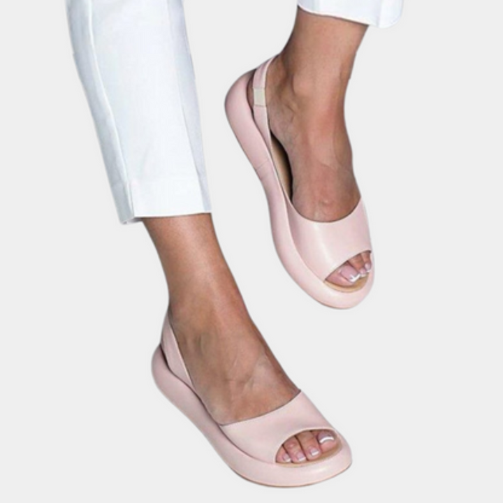 Wygodne damskie letnie buty z grubą podeszwą – Tilda