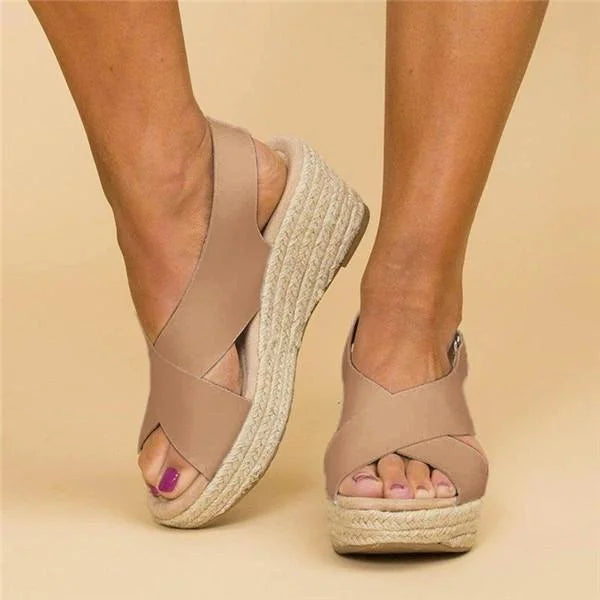Wygodne ortopedyczne espadryle na koturnie - Clara