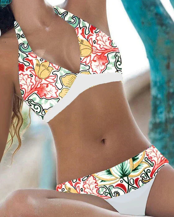 Zabawny bikini w kwiaty – Sienna