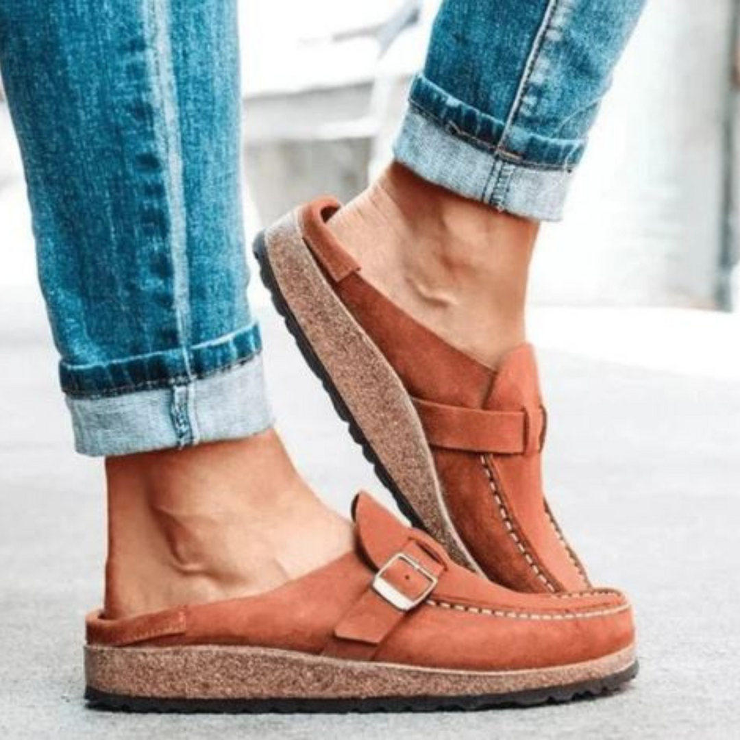 Zrównoważone komfortowe klapki w stylu retro – Noelia